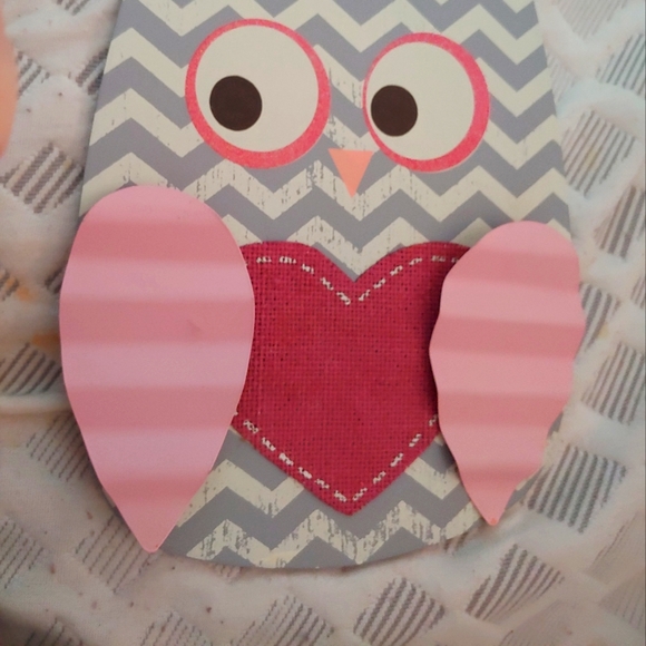 Lovable Owl Wall Decor - Picture 2 of 3